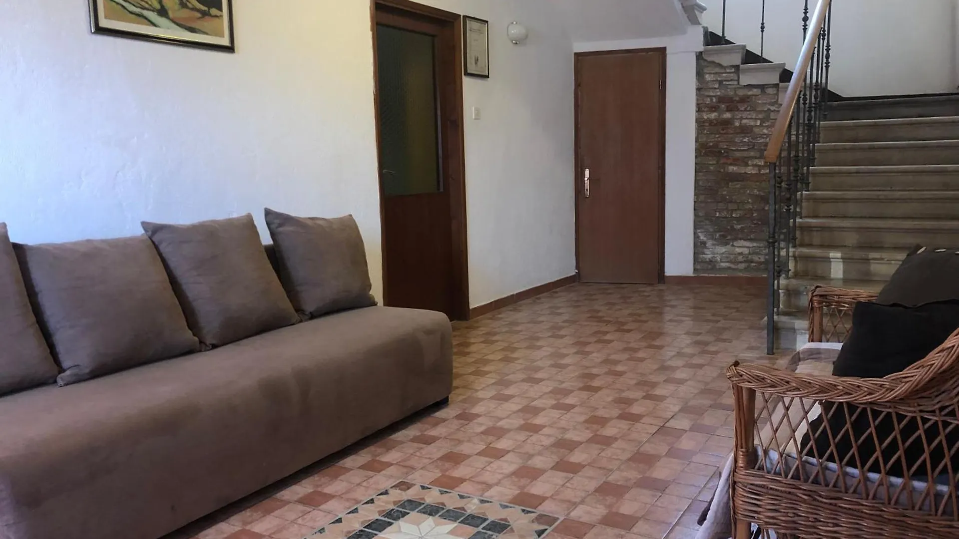 Ferienhaus Mit Kamin In Der Stadt Roc