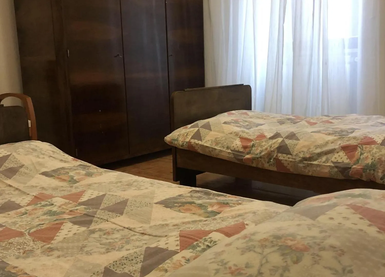 Ferienhaus Mit Kamin In Der Stadt Roc